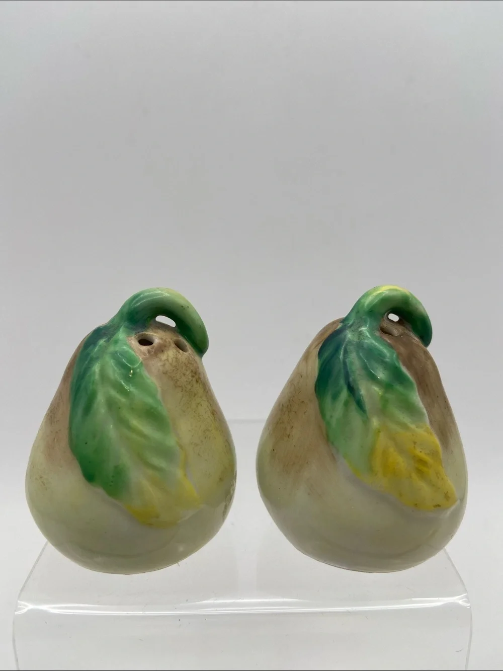Vintage Hand-Painted Ceramic Pear Salt and Pepper Shaker Set of 2 Green